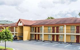 Econo Lodge in Charleston Sc